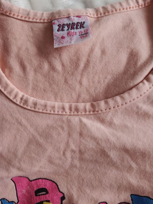 Zestaw t-shirt rajstopy bielizna dla dziewczynki 140 cm