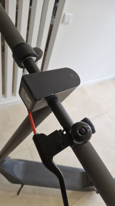 NOVA: Trotinete Elétrica XIAOMI 4 Lite 2nd Gen. (300 W - Aut. 25