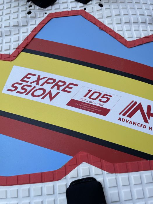 Prancha AHD expression Freewave Carbon Kevlar windsurf 105 litros