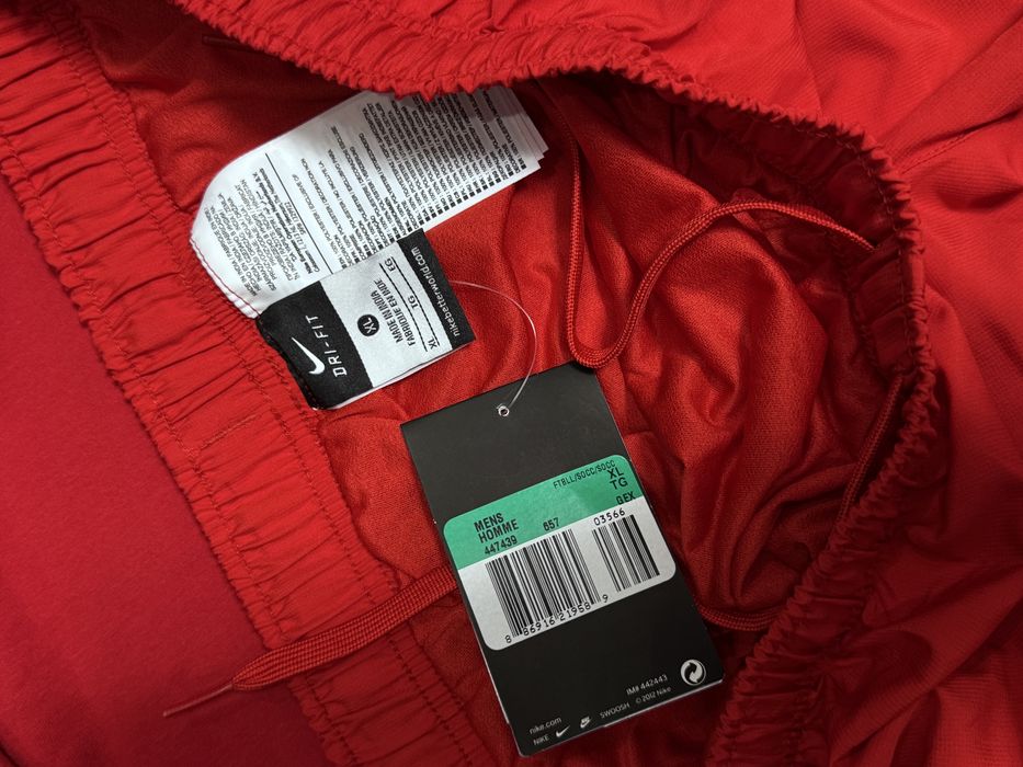 zestaw NIKE reprezentacji POLSKI -KOLEKCJONERSKI rozm. XL