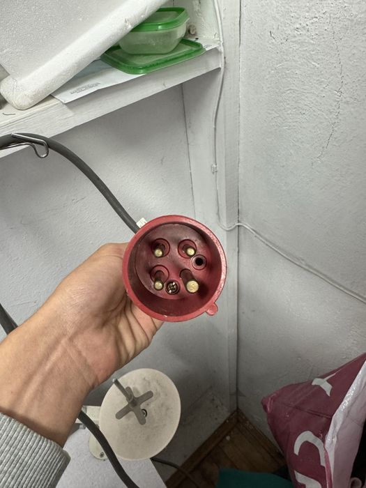 Masyzna do szycia / stębnówka JUKI DOL-5550N
