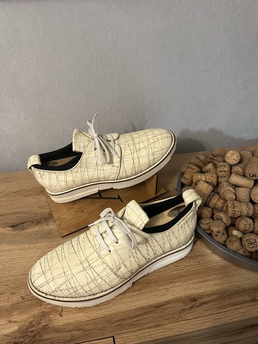 Чоловіче взуття MOMA