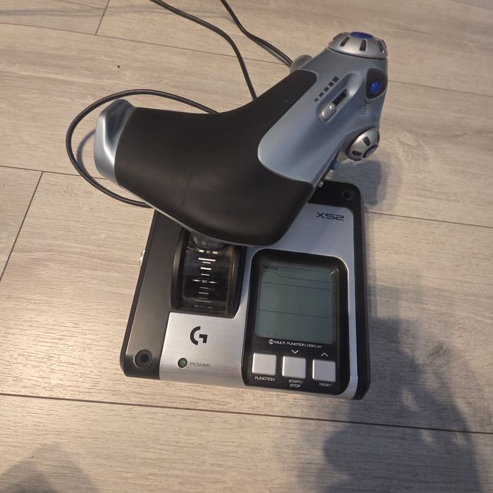 Joystick x52 hotas