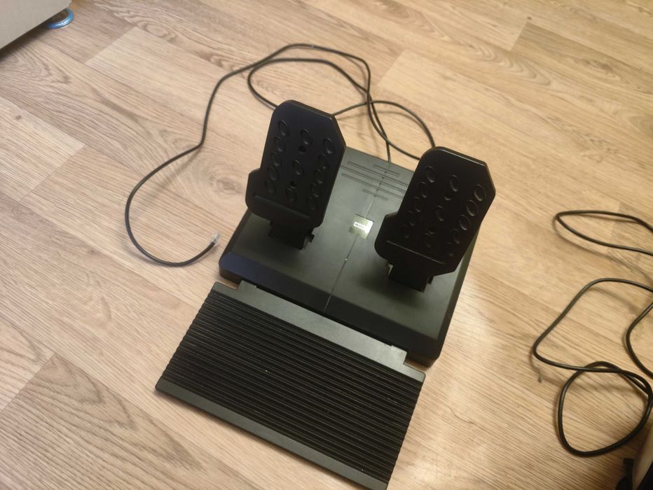 Продам руль и педали для PS3 PS4
