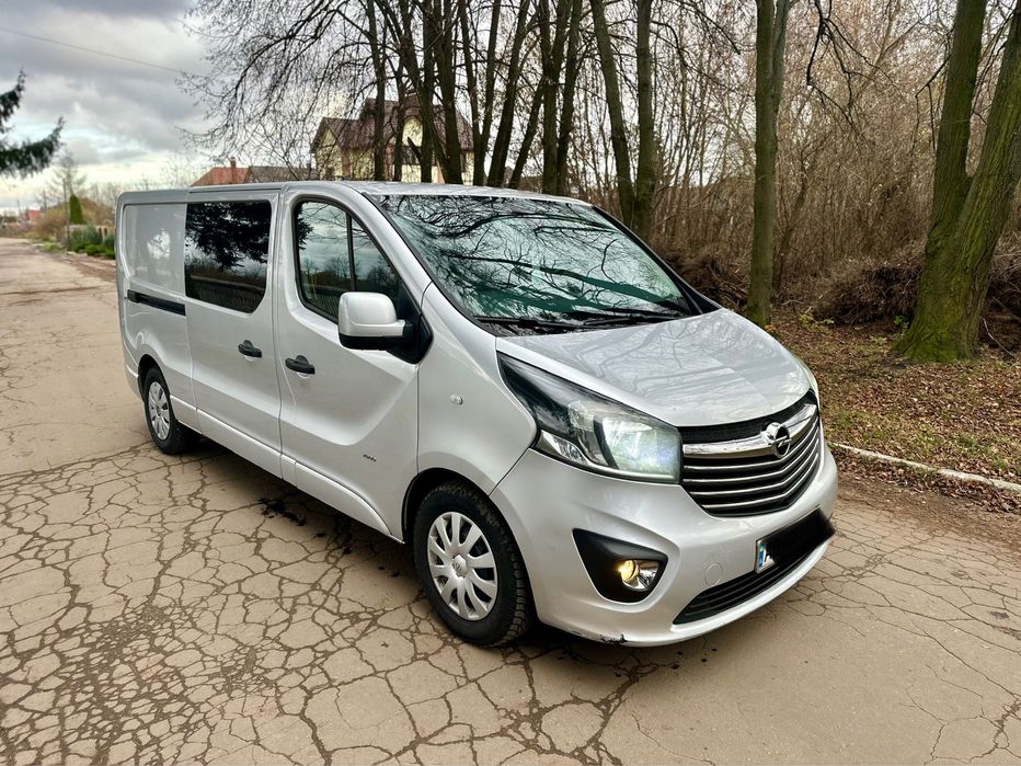 Продам хороший Vivaro