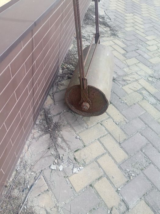 Каток ручной для дорожных покрытий