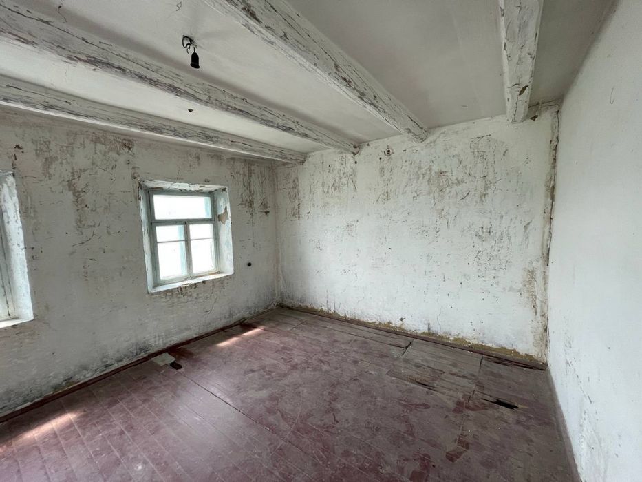 Будинок село Чернин