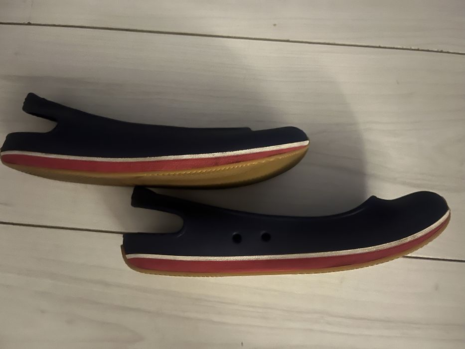 Baleriny Crocs Retro Slingback Flat