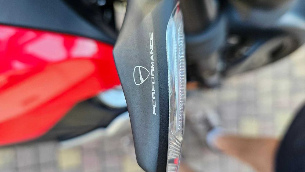 Ducati Streetfighter V2 Salon Polska