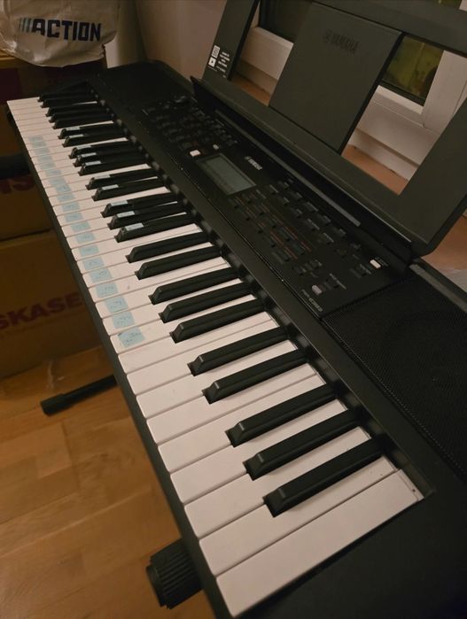 Keyboard PSR-E383