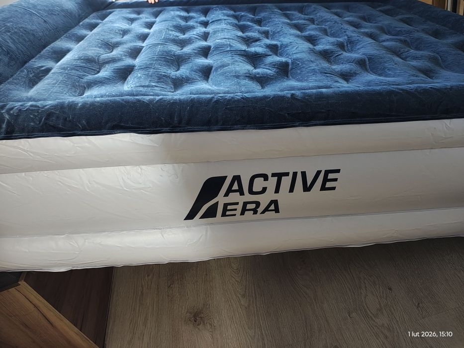 Materac elektrycznie pompowany