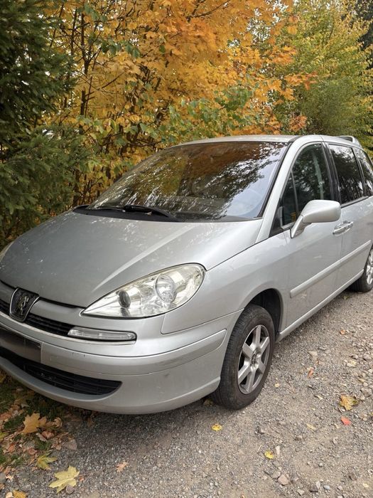 Peugeot 807
