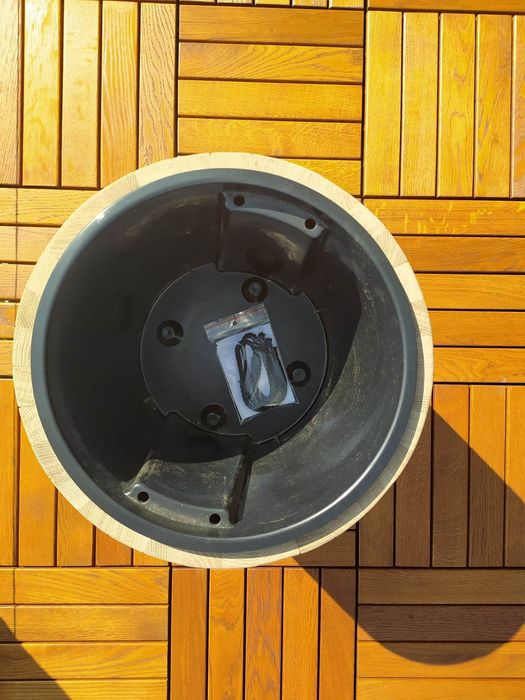 Donica doniczka drewniana