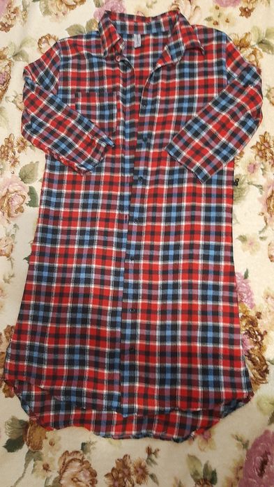 Сукня-рубашка у клітину подовжена