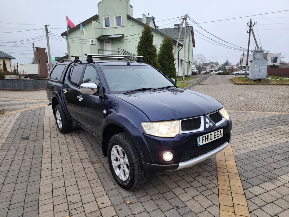 Авто щойно приїхало в Україну! Загальний стан відмінний! Рама ціла! Мотор та уся технічна частина працює ідеально! 
Реально живий та дуже збережений пікап! 
Оригінальний пробіг 131тис.миль!