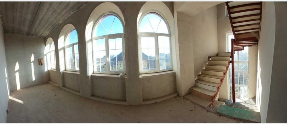 Крушинка Продаж будинку заг пл 373м.кв +гараж 58м.кв. 20с біля озера