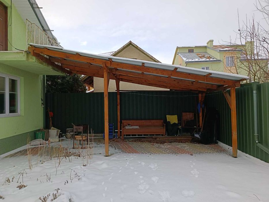 Продаж будинку з сонячними панелями, район школи №2, м. Дрогобич!