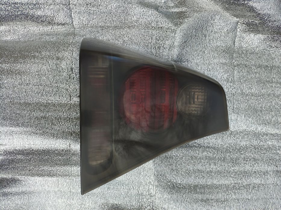 Lampy E46 tył compact europa