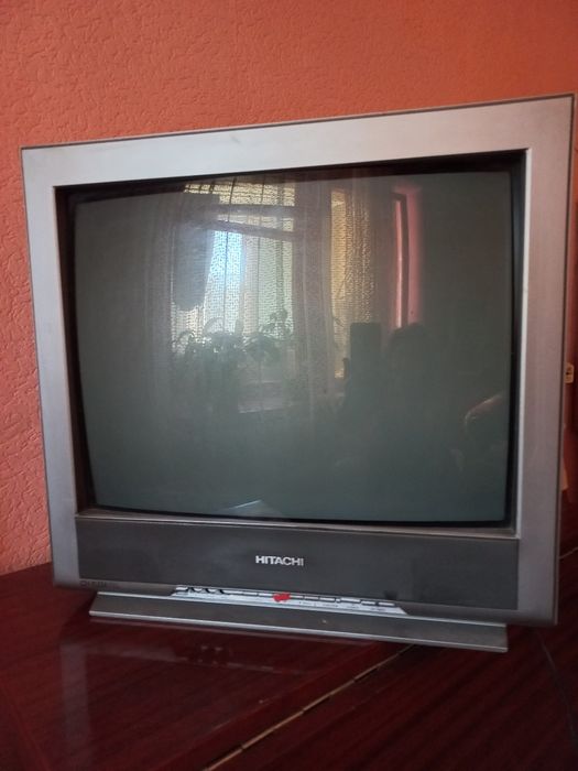 Телевізор Hitachi