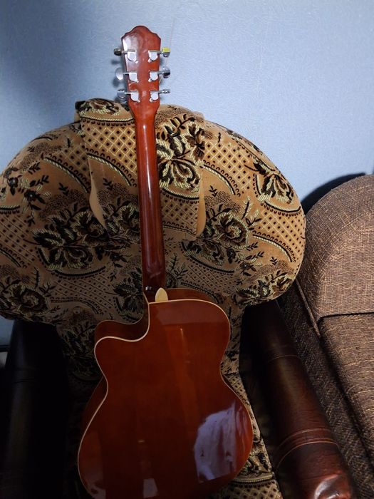 Caravan Music HS-4010 + чохол