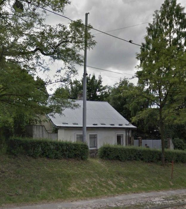 Продаж будинку, вулиця Личаківська