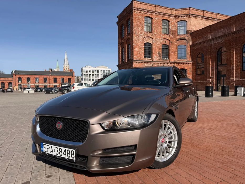 Jaguar XE Stan idealny, nowy rozrząd, po serwisie olejowym 2.0 diesel
