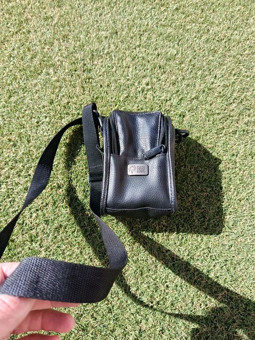 Case Logic Mala de Ombro Preta 11×16×8cm – Vários Compartimentos