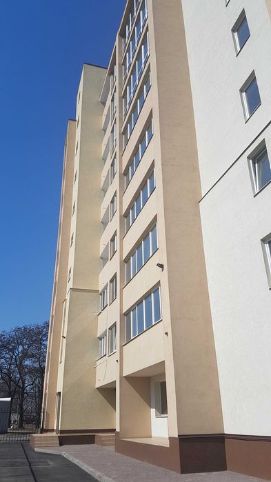 Продам квартиру 60м.кв. в новобудові на Грушевського