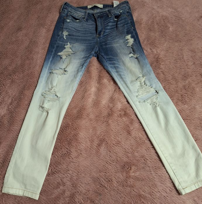 Jeasny/ spodnie damskie Abercrombie & Fitch W29