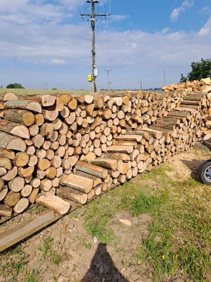 Na sprzedaż drewno