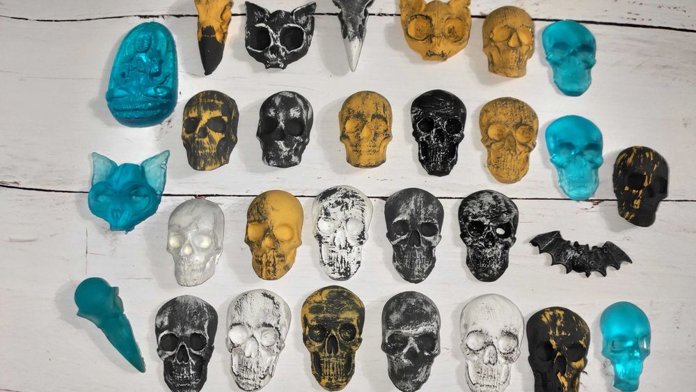 Dekoracje do terrarium (czaszki, tła)