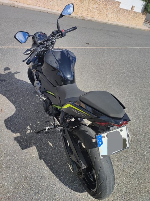 Kawasaki Z400 — 2021 | 17.000 km | Carta A2