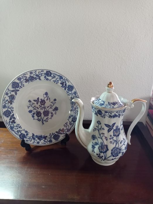 Prato mais bule porcelana Limoges