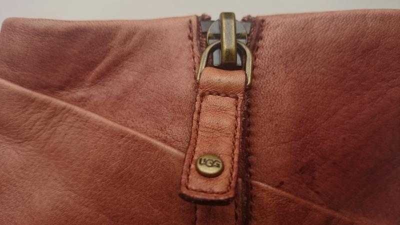 Ботильйони Ugg 37