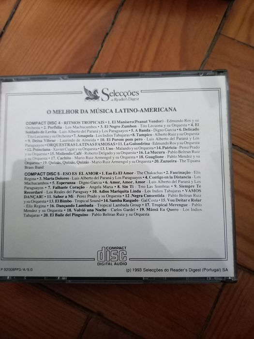 2 caixas cds duplos ,O melhor da musicas americo- latinas