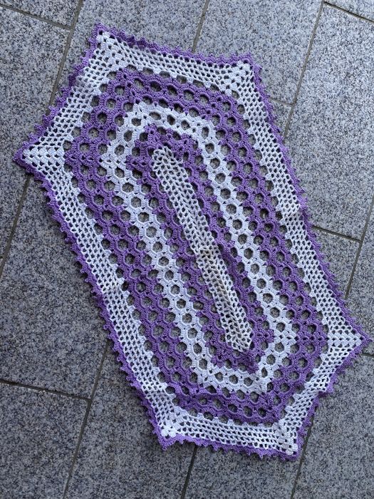 Pano bordado à mão