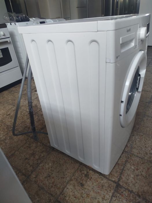 Máquina de lavar roupa KUNFT