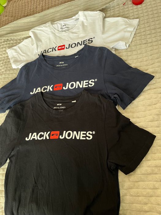 3 Чоловічі футболки Jack Jones  в кольорах за ціною 1