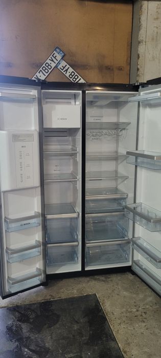 Холодильник ,,Bosch"