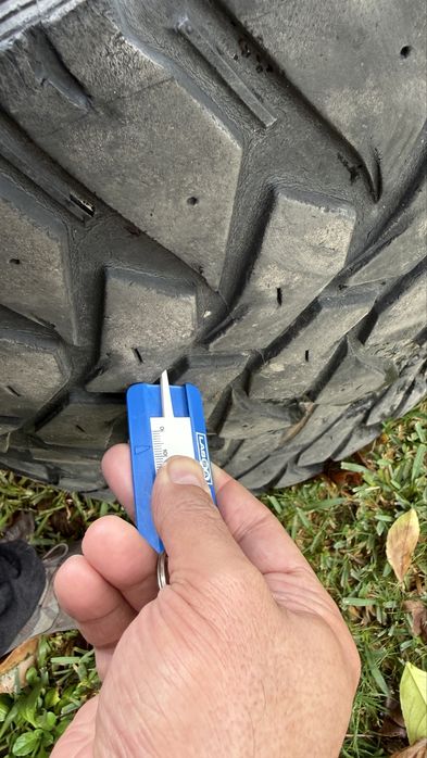 Pneus Maxxis 33x12.5xR15