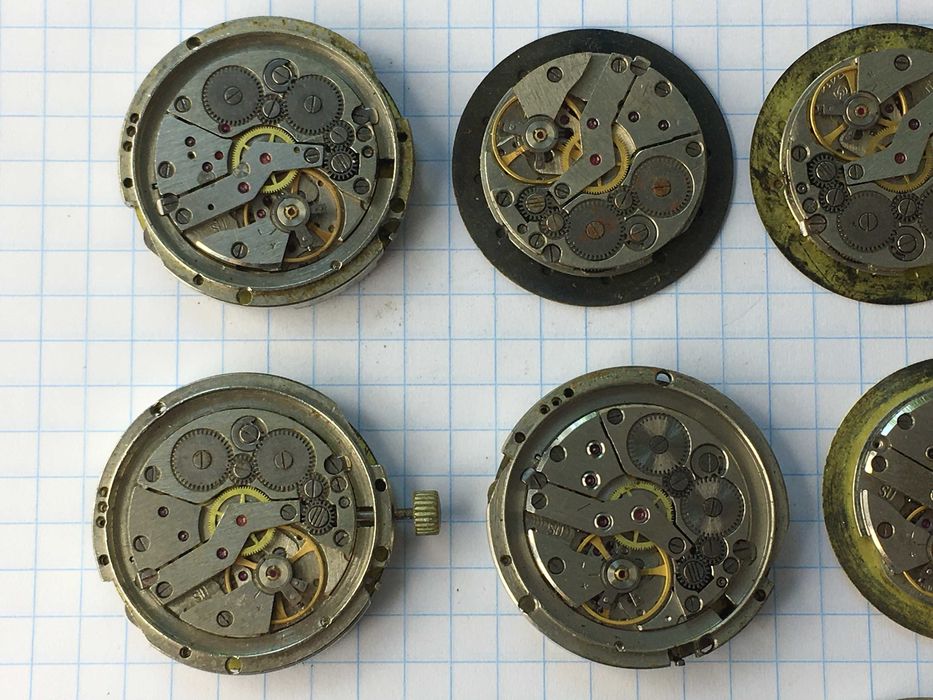 Механизмы наручных часов Слава СССР 10 штук - балансы живые