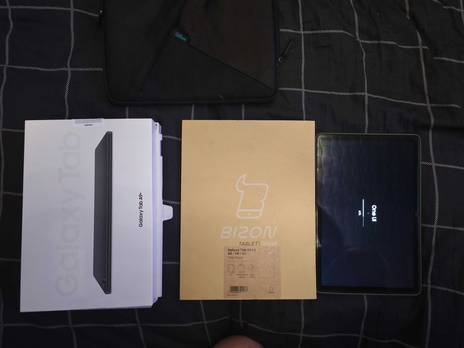 SAMSUNG Galaxy Tab A9+ 11 cali SM-x210 8/128 GB + dodatki .Sosnowiec
•