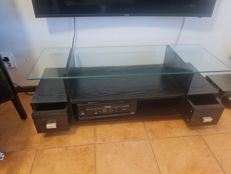 Móvel de  tv com vidro