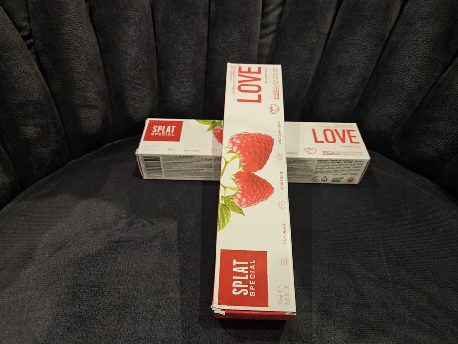 Pasta do zębów splat love