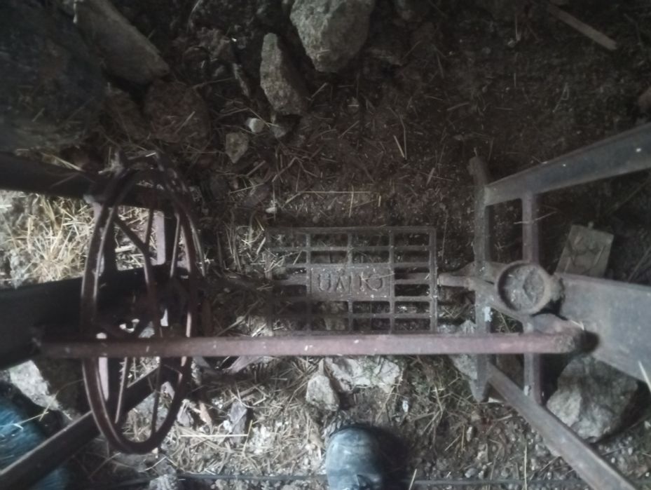 Máquina de costura Olivia