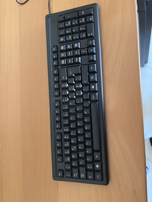 Teclado HP com cabo usb