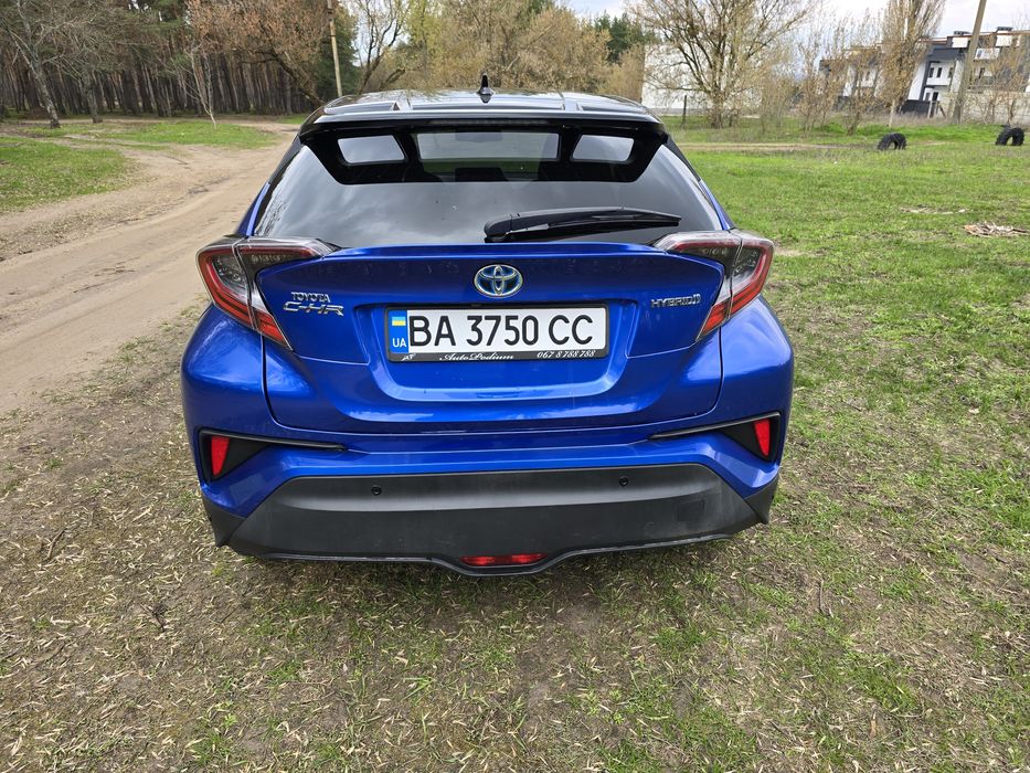 Toyota C-Hr hybrid