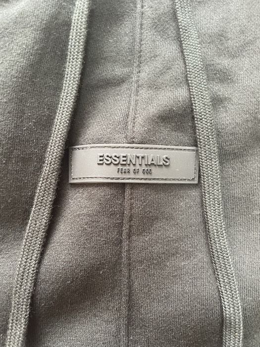 Шорти Essentials