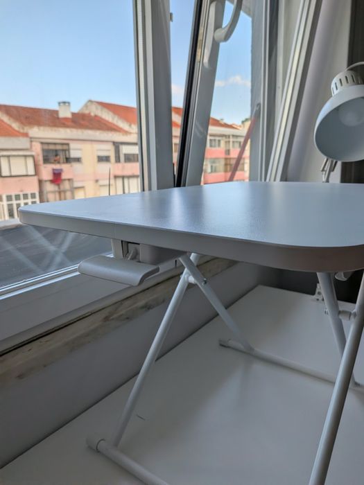 Portable desk extender