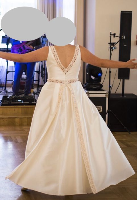 Suknia ślubna roz.40-42 DIANA